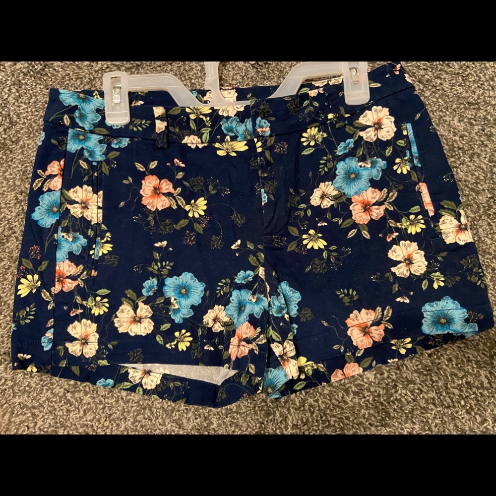 a.n.a floral shorts